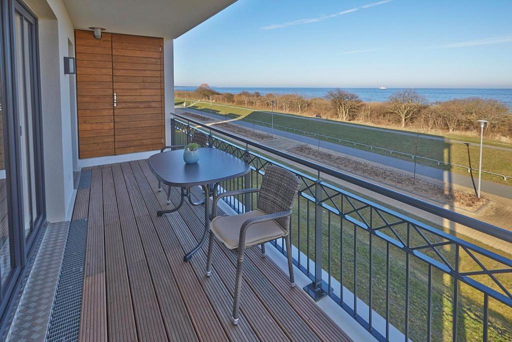 Aparthotel Waterkant Suites - Fewos Am Meer Mit Spa 보르게렌데레트비슈 객실 사진